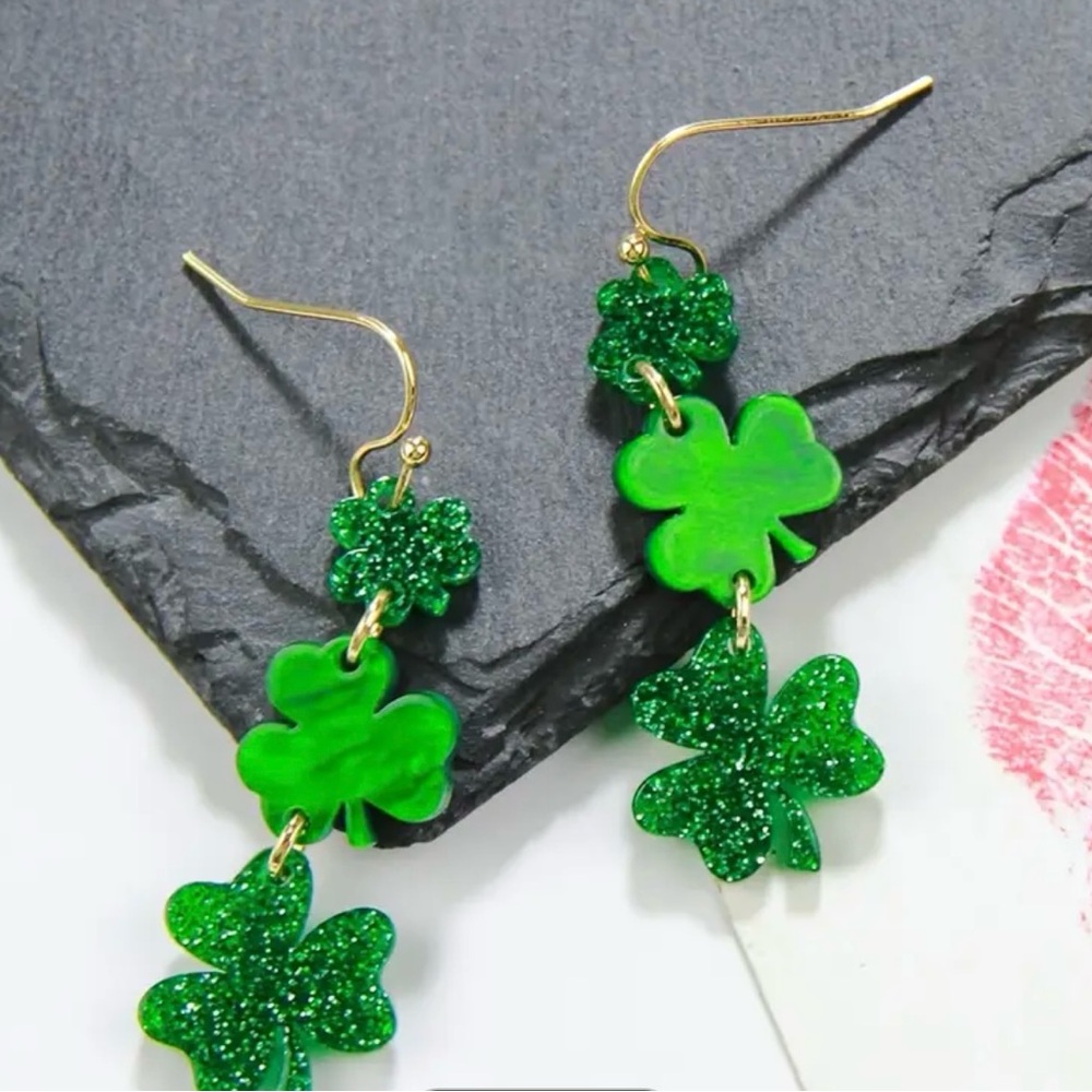 St. Patrick Glitter Acrylic Green Clover Earrings For Women Holiday Jewelry Gift